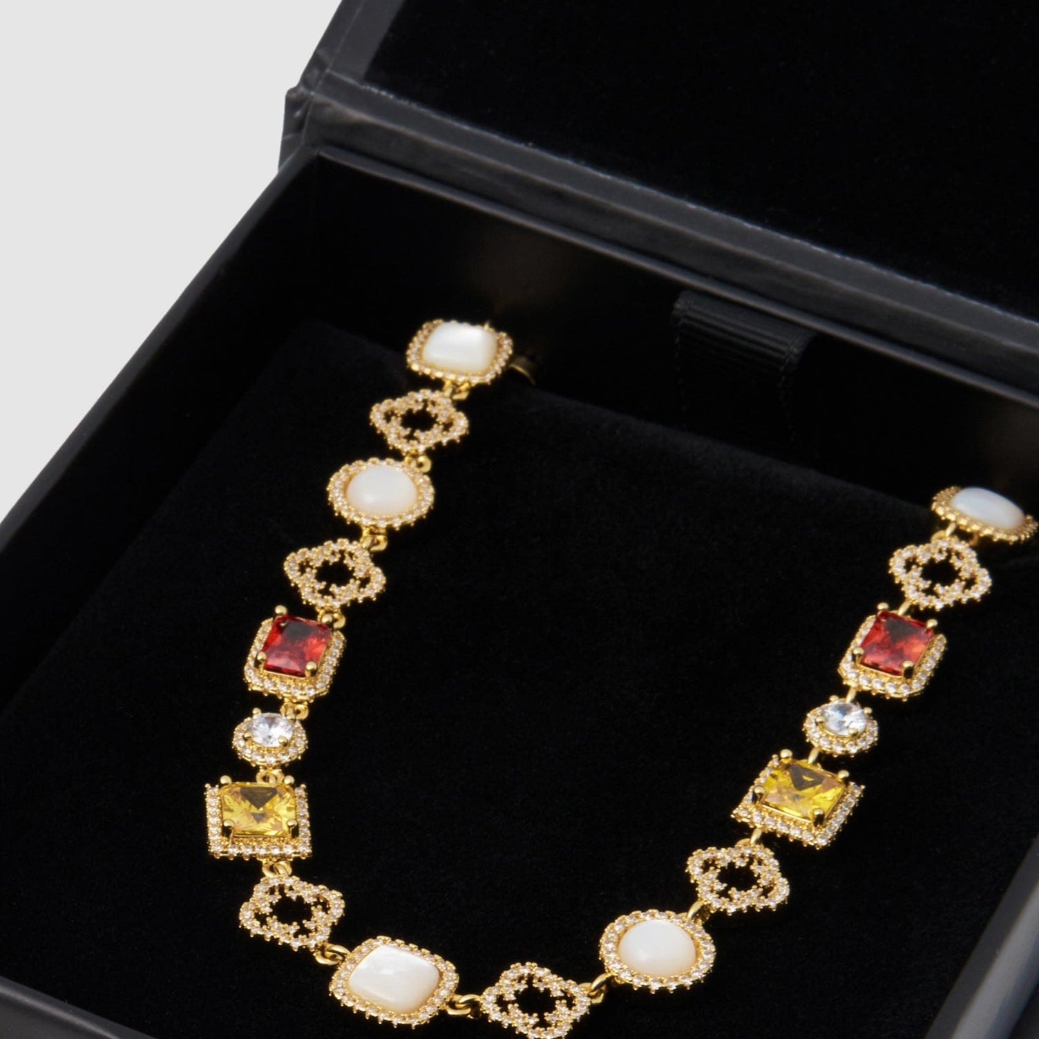 Craftdflatlayslastlot01022.jpg